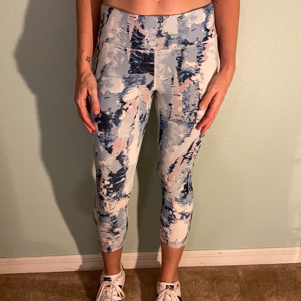 Thread 4 Thought blue athletic 3/4 length pants